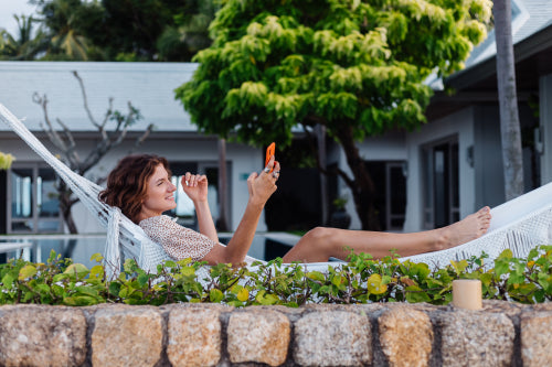25 Must-Have Items in Custom Outdoor Gear for Comfortable Mobile Living