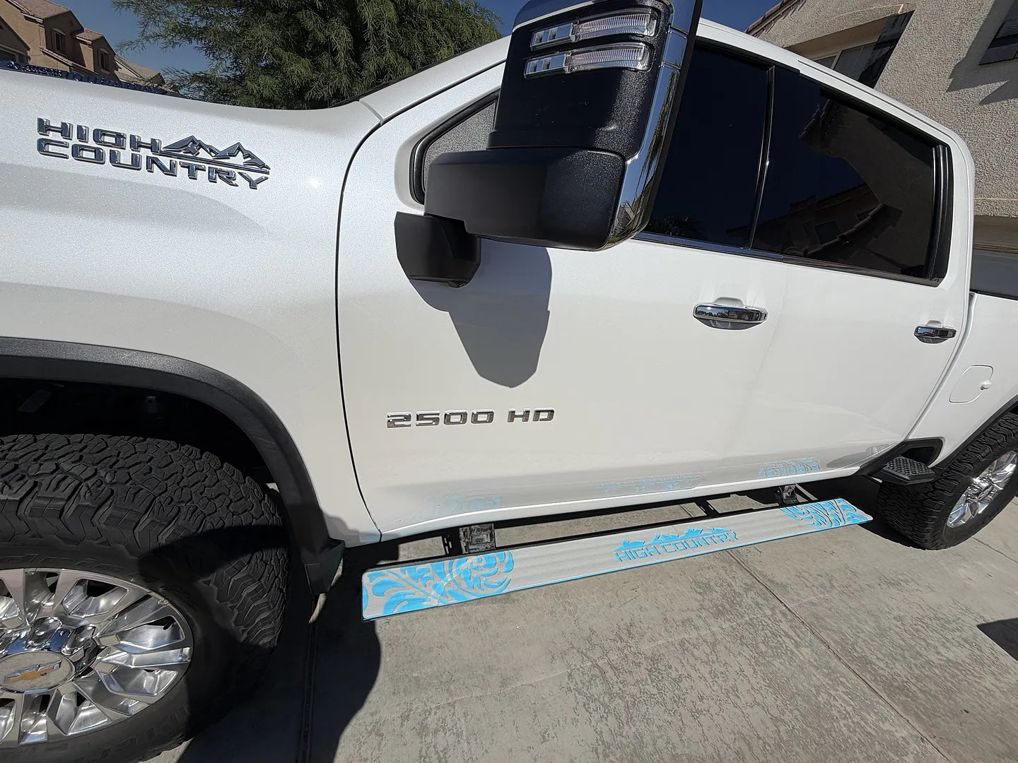 Step Daddy custom truck step pads on a Chevy 2500HD High Country